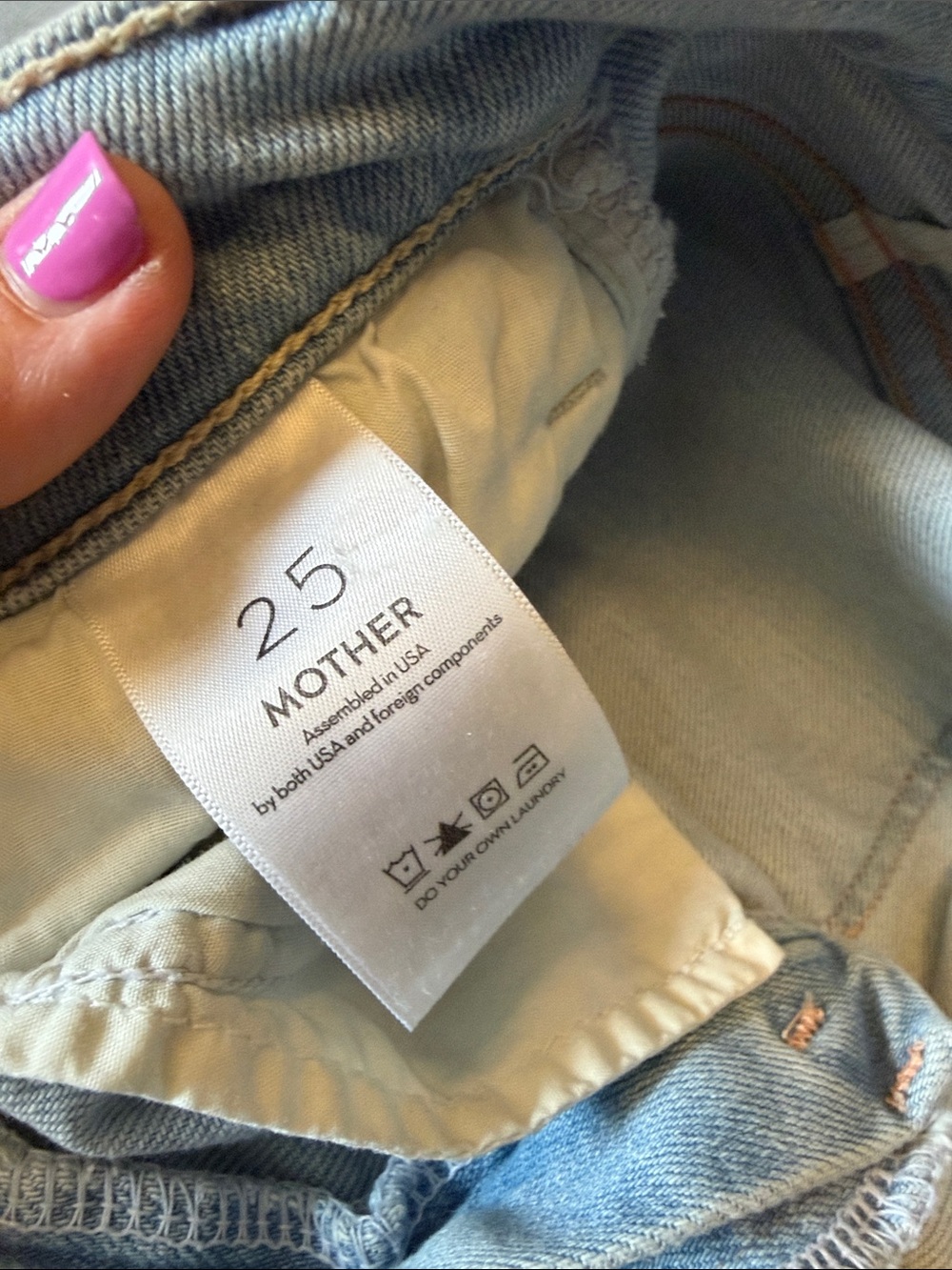 MOTHER Lil Hustler Angle Fray-Hem Jeans - Picture 8 of 8